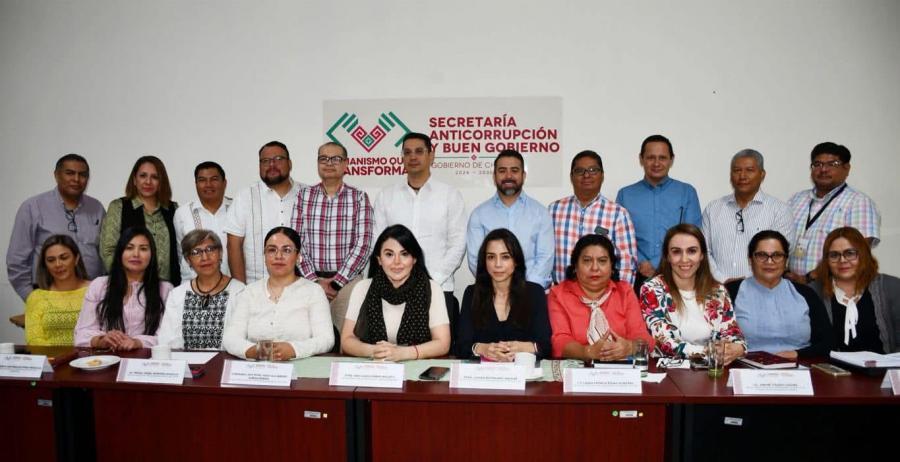 Se reúne la Titular de la Secretaría Anticorrupción y Buen Gobierno con Enlaces Institucionales de Organismos Públicos Estatales