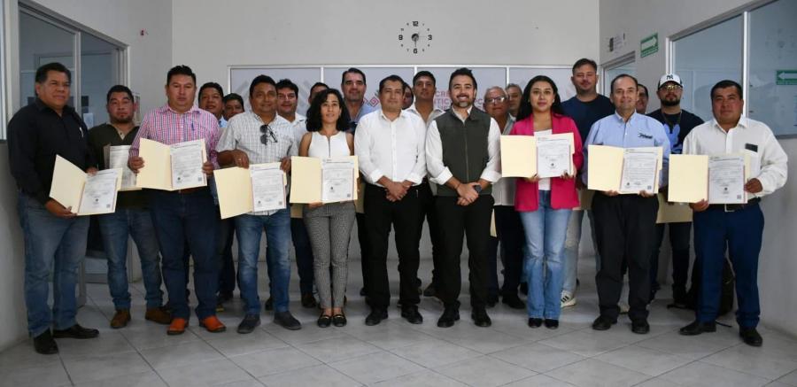 Continúa la Entrega de Constancias de Registro de Contratistas