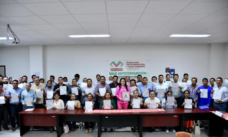 Empresas chiapanecas reciben Constancias CRUC BALAM por cumplimiento en transparencia y rendición de cuentas