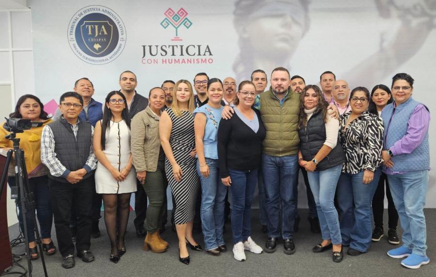 Fortalece Secretaría Anticorrupción y Buen Gobierno la capacitación jurídica de su personal