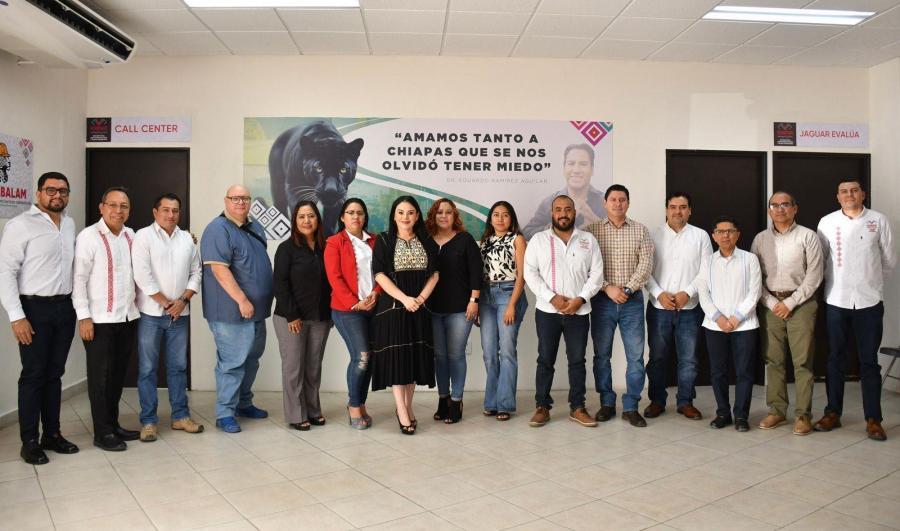 Fortalecen capacitación para consolidar el padrón único de contratistas en el gabinete de infraestructura