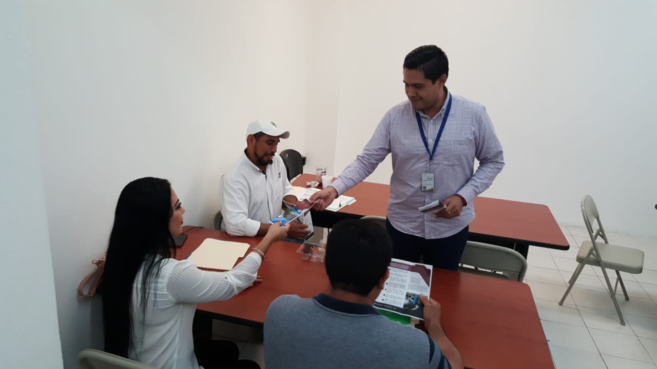 Evidencia fotográfica de actividades de promoción de Contraloría Social