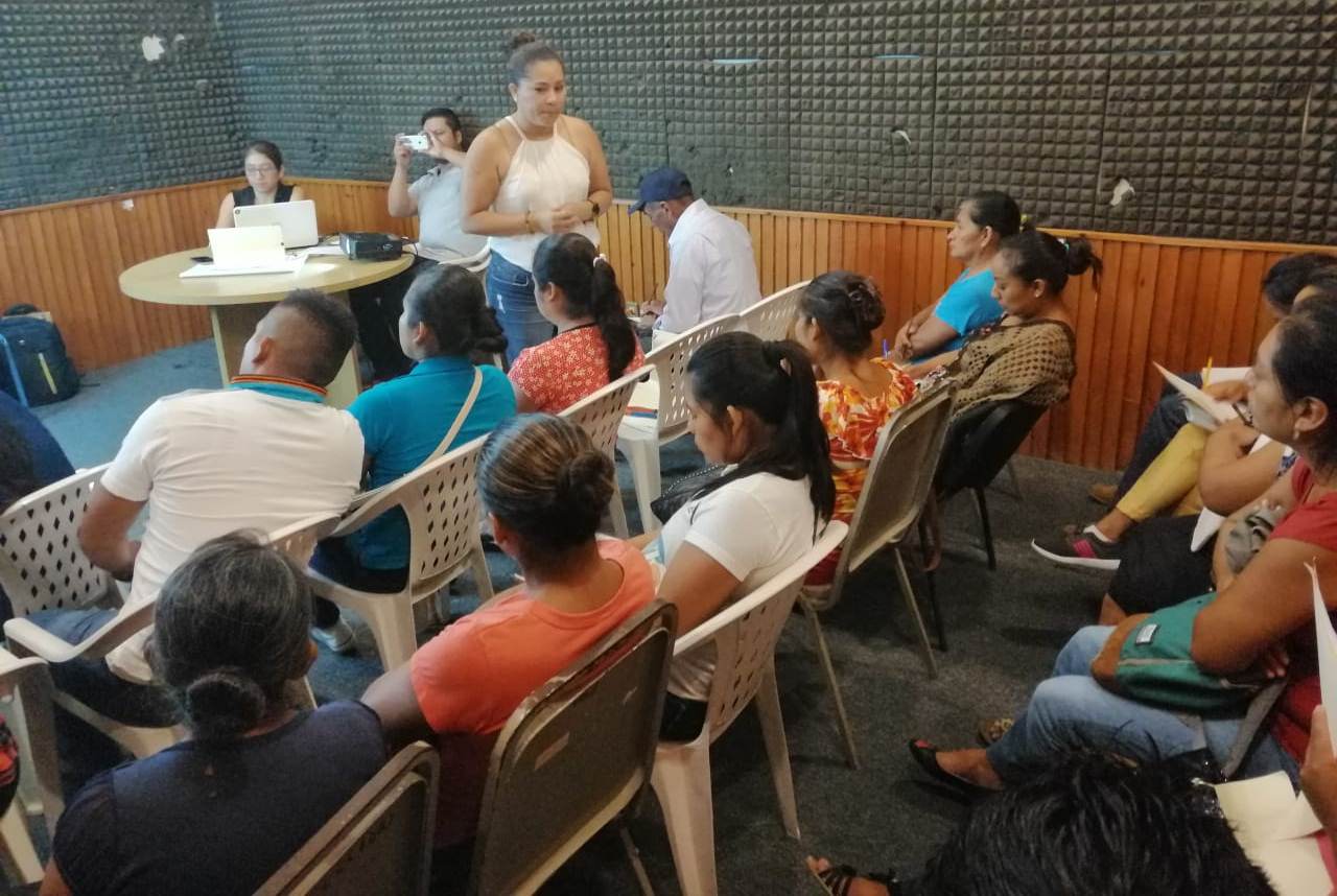 Evidencia fotográfica de actividades de promoción de Contraloría Social